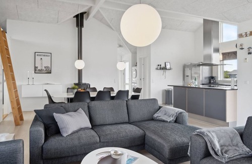 Hirtshals House | "Fader" - 950m from the sea by Interhome