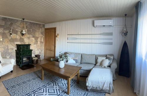 Vezseny House | Fahal Guesthouse