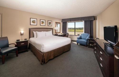 Concord Hotel | FairBridge Hotel by Concord Plaza