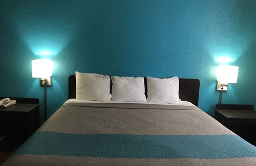 Melrose Park Hotel | FairBridge Inn Express Melrose Park