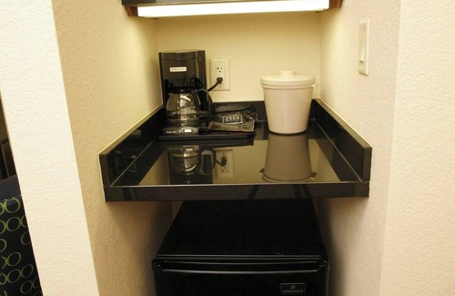 June Park Hotel | Fairfield by Marriott Inn & Suites Melbourne West/Palm Bay