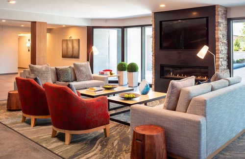 Warwick Hotel | Fairfield by Marriott Inn & Suites Providence Airport Warwick
