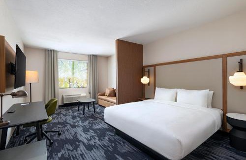 Hillsboro Hotel | Fairfield by Marriott Inn & Suites Hillsboro