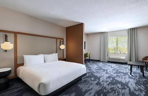 Hillsboro Hotel | Fairfield by Marriott Inn & Suites Hillsboro