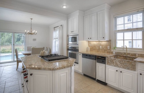 Fairfield House | Fairfield Historic Street. Private Heated Pool. Walk to Town Restaurants & Beach