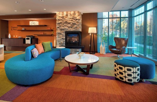 East Syracuse Hotel | Fairfield Inn and Suites by Marriott Syracuse Carrier Circle