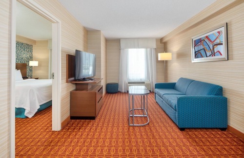 Northeast Mississauga Hotel | Fairfield Inn and Suites by Marriott Toronto Airport