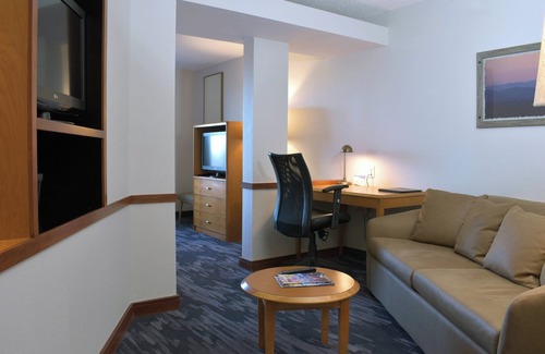 Indianapolis Hotel | Fairfield Inn and Suites by Marriott Indianapolis East