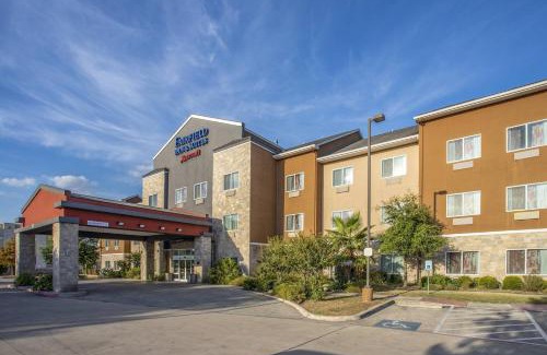 Boerne Hotel | Fairfield Inn and Suites by Marriott San Antonio Boerne