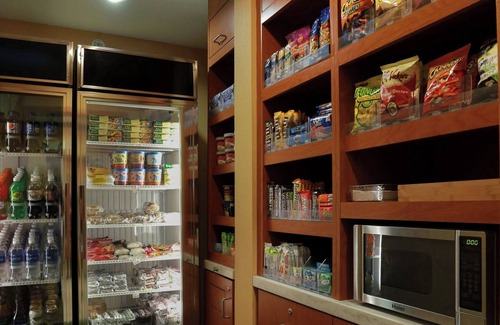 Marion Hotel | Fairfield Inn and Suites by Marriott Marion