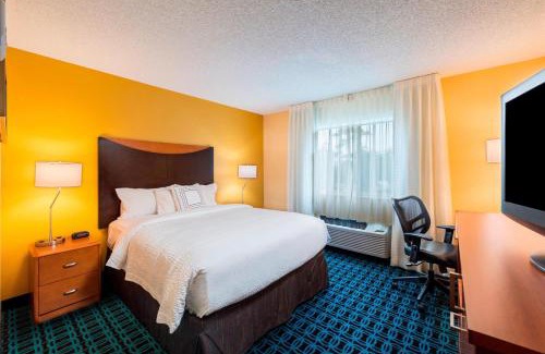 Clearwater Hotel | Fairfield Inn and Suites St Petersburg Clearwater