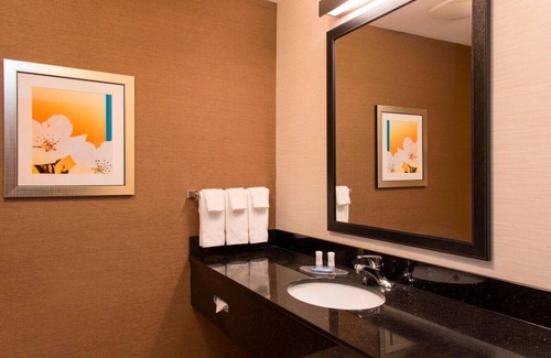 St. Charles Hotel | Fairfield Inn and Suites By Marriott St Charles
