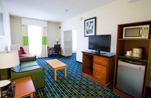 Clearview Hotel | Fairfield Inn by Marriott Toronto Oakville