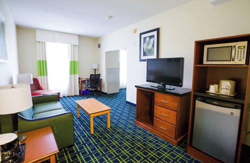 Clearview Hotel | Fairfield Inn by Marriott Toronto Oakville