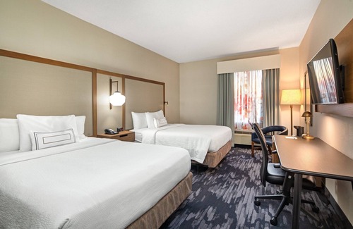 Clearview Hotel | Fairfield Inn by Marriott Toronto Oakville