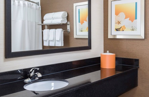 Muncie Hotel | Fairfield Inn by Marriott Muncie