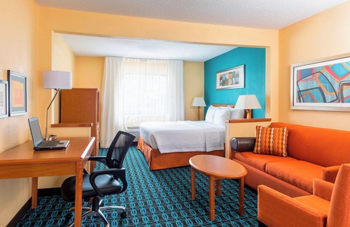 Muncie Hotel | Fairfield Inn by Marriott Muncie
