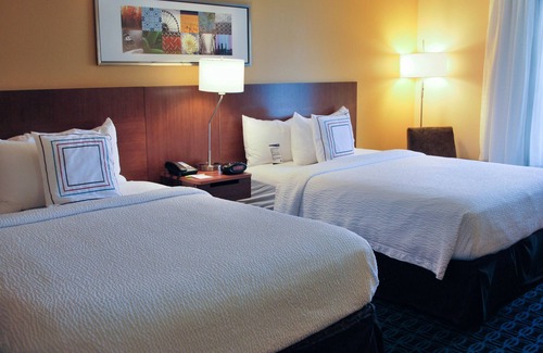 Union Hill Hotel | Fairfield Inn Kansas City Downtown/Union Hill by Marriott