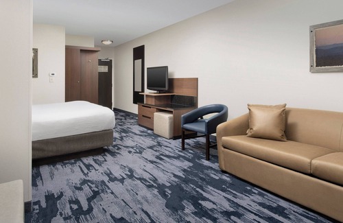 Linthicum Heights Hotel | Fairfield Inn & Suites Baltimore BWI Airport