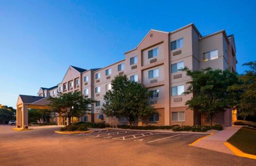 Mendota Heights Hotel | Fairfield Inn & Suites Minneapolis-St. Paul Airport