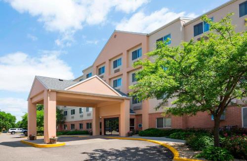 Mendota Heights Hotel | Fairfield Inn & Suites Minneapolis-St. Paul Airport