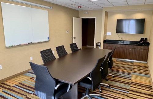 Peachtree City Hotel | Fairfield Inn & Suites by Marriott Atlanta Peachtree City