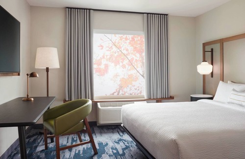 Clear Lake Hotel | Fairfield Inn & Suites by Marriott Clear Lake