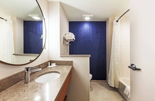 Catoosa Hotel | Fairfield Inn & Suites by Marriott Tulsa Catoosa