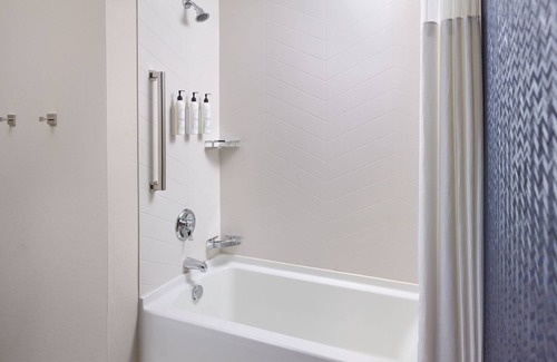 Decatur Hotel | Fairfield Inn & Suites by Marriott Decatur
