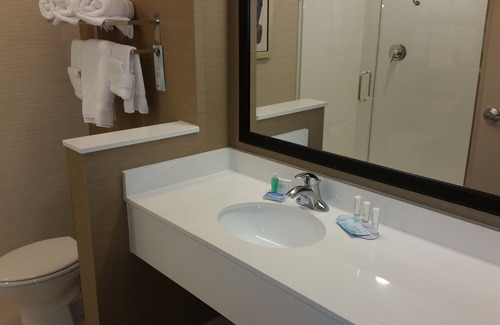 Lincoln Hotel | Fairfield Inn & Suites by Marriott Lincoln Southeast