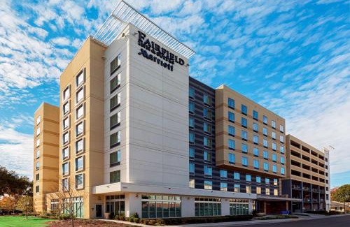 Savannah Hotel | Fairfield Inn & Suites by Marriott Savannah Midtown