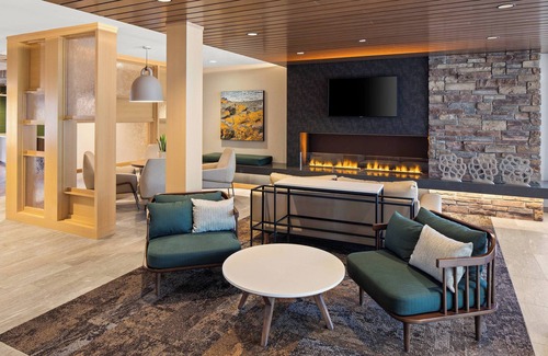 Duluth Hotel | Fairfield Inn & Suites by Marriott Duluth
