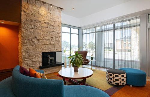 Highlands Hotel | Fairfield Inn & Suites by Marriott Lincoln Airport