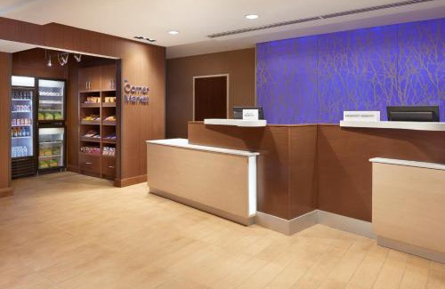 Barrie Hotel | Fairfield Inn & Suites by Marriott Barrie