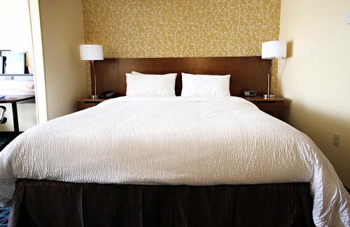 Pittsburg Hotel | Fairfield Inn & Suites by Marriott London