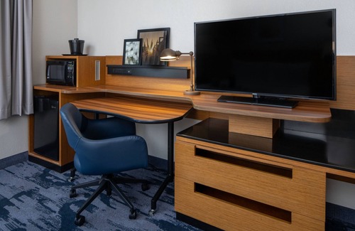 Villas Hotel | Fairfield Inn & Suites by Marriott Ft. Myers/Cape Coral