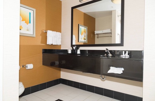 Granville Hotel | Fairfield Inn & Suites by Marriott Morgantown