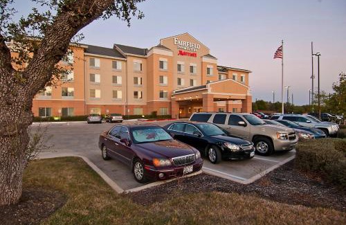 Hollywood Park Hotel | Fairfield Inn & Suites by Marriott San Antonio North/Stone Oak