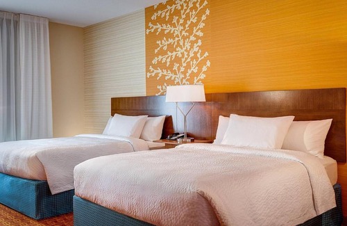 Crete Hotel | Fairfield Inn & Suites - Crete