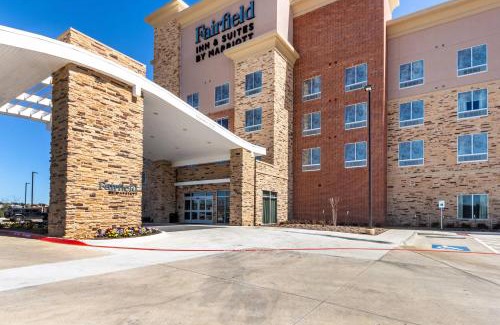 Southeast Arlington Hotel | Fairfield Inn & Suites Dallas Arlington South