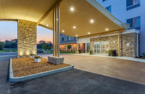 Franklin Hotel | Fairfield Inn & Suites Franklin