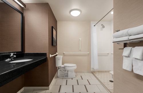 Hershey Hotel | Fairfield Inn & Suites Hershey Chocolate Avenue