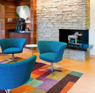 Lee's Summit Hotel | Fairfield Inn & Suites Kansas City Lee's Summit