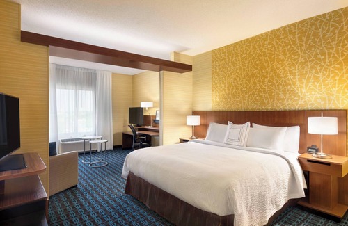 Witmer Hotel | Fairfield Inn & Suites Lancaster East at The Outlets