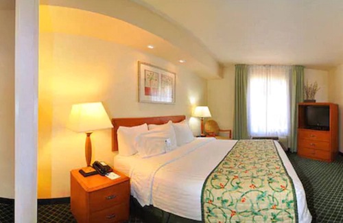 Marianna Hotel | Fairfield Inn & Suites Marianna