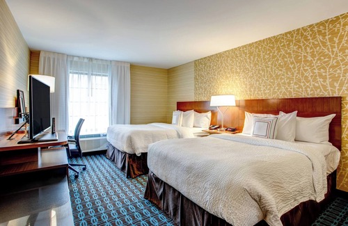 Holyoke Hotel | Fairfield Inn & Suites Springfield Holyoke