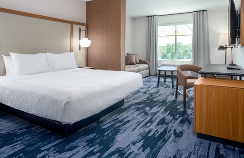 Albertville Hotel | Fairfield Inn & Suites by Marriott Albertville