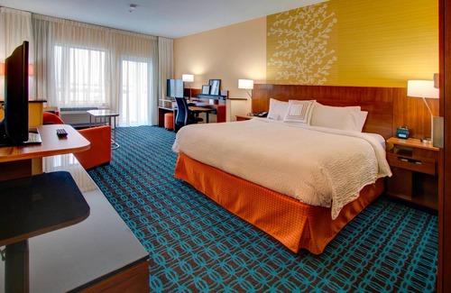 Chincoteague Hotel | Fairfield Inn & Suites by Marriott Chincoteague Island Waterfront