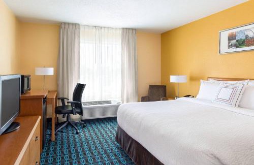 Valparaiso Hotel | Fairfield Inn & Suites Valparaiso