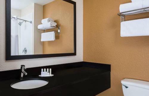 Valparaiso Hotel | Fairfield Inn & Suites Valparaiso